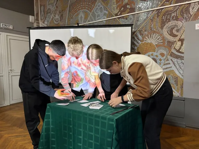 1-OPqFdNJEdgU_4n2fM1dPEnTVzPpQEMkbm5qefgHBJhEaaaphvImhBjXq-2p2mVBt_3-wBY7pdFwwdPiV4H_BGd